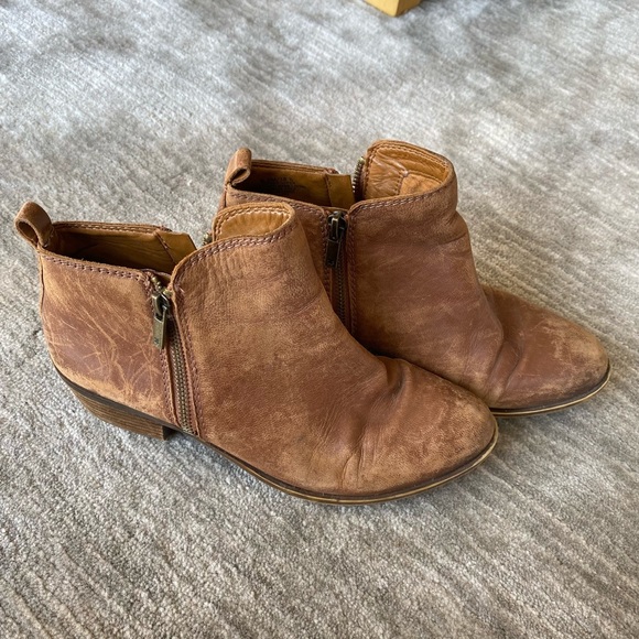 Lucky Brand Brown Ankle Boots - Picture 1 of 5